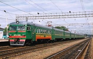 С мая 2008 года по май 2010 года носил именное название "Кремлёвские курсанты"
C середины октября 2011 года отставлен от эксплуатации
В октябре 2012 года отправлен на порезку