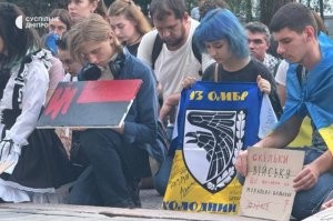 Хохлы в принципе с колен встают когда-нибудь?