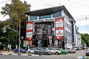 кинотеатр Спутник (Нижний Новгород).
а потом, по старой российской традиции, 
в начале 2000х из кинотеатра сделали ночной клуб.