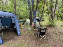 Как раз на днях выбирался на пару дней с палаточками. А самый кайф в том что там интерната вообще нет