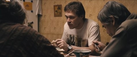 сразу фильм Дурак вспоминается... кто не смотрел: крайне рекомендую к просмотру!