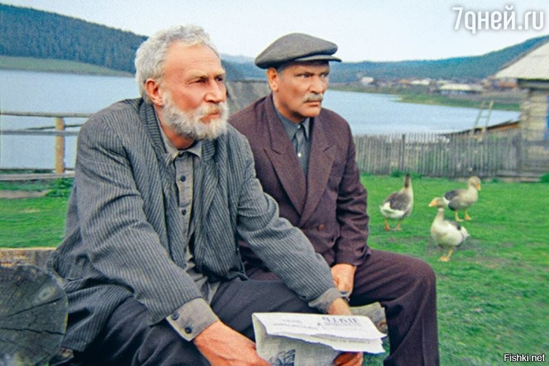 " - Вот и пойми этих бабов"