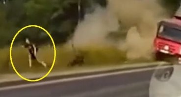 У чувака реакция нормальная, подорвал как в жопу раненый, даже драндулетку бросил!