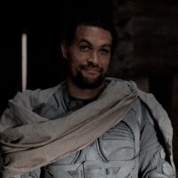« Пойти на такие жесткие меры его заставили съемки в «Дюне 3».»

Так в Дюне Дункан Айдахо с бородой