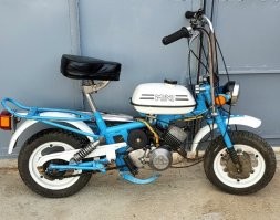 в детстве хотел такой. спасибо родителям, что не купили.