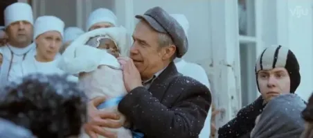 Темнокожий блогер выехал за пределы МКАД, чтобы поискать расизм за пределами Москвы