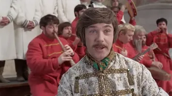 И ещё
Для меня было новостью, но знаменитую песню в Иване Васильевиче, тоже поёт Золотухин