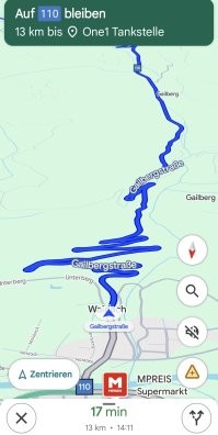 Я на днях была в Австрии, большая часть это Альпы, мы ездили не по автобанам, а по горным дорогам на самой обычной машине, люди спокойно ездят и в домах на колесах.