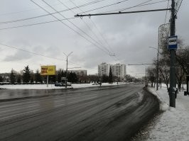 Оренбург. Одна из центральных улиц города. 1 января 25 года.