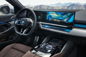 Салон нового Xpeng P7 отличился продвинутыми технологиями