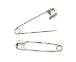 Провёл хирургическое вмешательство.