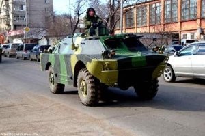 По левому десанту лучше в броне.