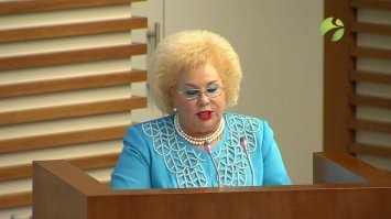 Там Одна Альбина  Синцова чего только стоит....