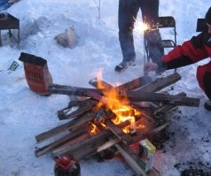 О том и речь. 
Но некоторые думают, что всё равно будет холодно. 

_______

И чего минусят? 
Я только за, круглогодичного шашлыкинга.