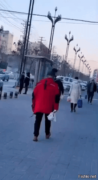 Пятница ж, вроде, завтра... А эта уже пришла...