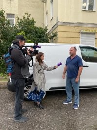 У меня интерью взяли сегодня "Известия 78 
Возле работы поймали.В 20.00 сегодня,возможно, будет видео.