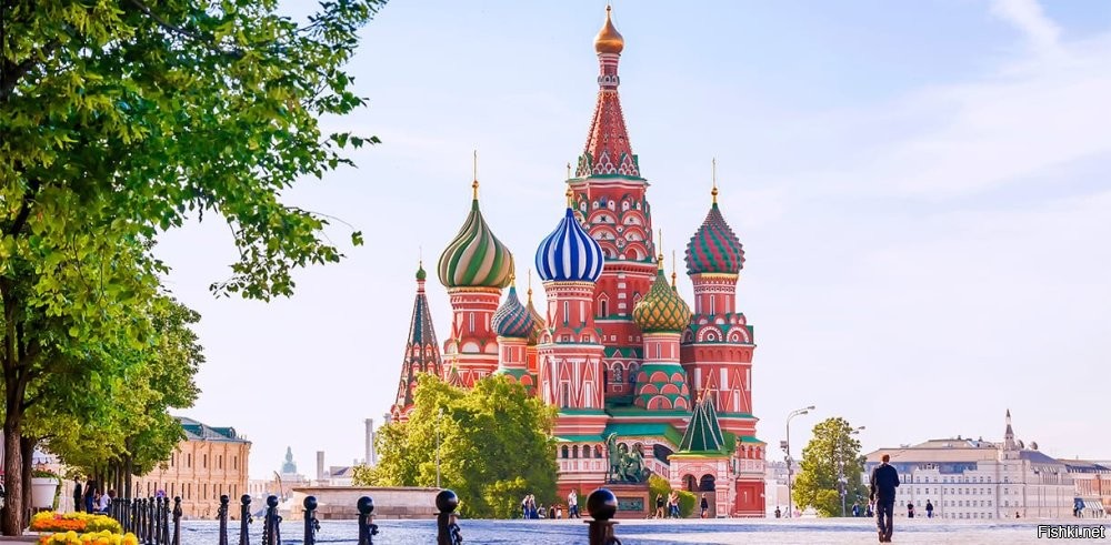 Мечеть Святой Софии, мечеть Парижской Богоматери, мечеть Василия Блаженного