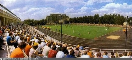 А Стадион юных пионеров Собакин уничтожил.
И дворец водного спорта Динамо.
Видимо потому что рядом с центром, а не у черта на куличиках, как Люблино 
Было-стало.
Если кому интересно, что В РЕАЛЬНОСТИ наделали временщики в Москве - почитайте: