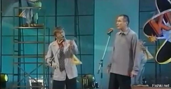 - Ну у меня два варианта... Делчев и Крупский!