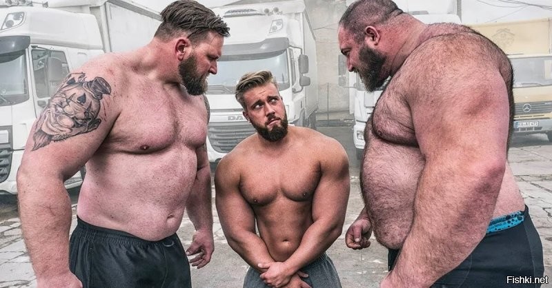 В жизни реально бывает и так, что потом к папе подойдет папа побитого пацана, и выглядеть это может вот так: