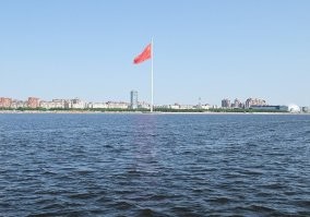 Малийцы поздравили россиян с Днём флага