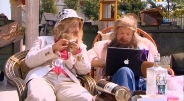 Всё как в "Нашей Раше"!