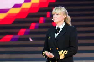 вот с капитаскими знаками