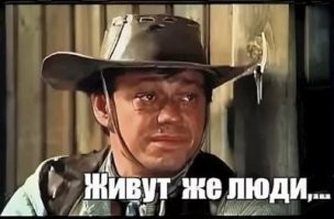 Задрожала лодка: айсберг рухнул в воду на глазах у туристов