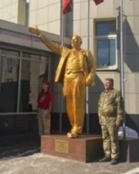Товагищи, комк не нгавиться, накуй это вооон туда