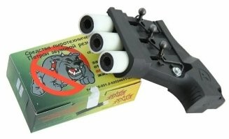 Ну, иногда бывают ситуации, когда нужно бахнуть вот прямо сию секунду, тем же "Громом". Но тогда и пускач должен быть соответствующий, тот же ПУ-3 хотя бы. Проволочная скоба-предохранитель, несмотря на свой колхозный вид, надёжна до безобразия, попадался видосик испытаний, где взведённым пускачом чуть-ли не в футбол играли и нет, не выстрелил ни разу.