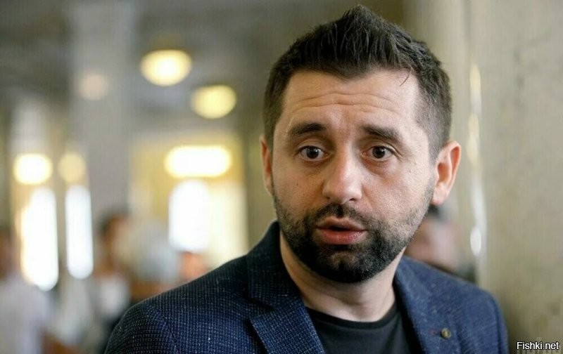 "Россияне, узнав о потере, сказали подозреваемому, что отдадут тело в обмен на убийство любого известного украинского политика."

Продешевили, нужно было "клоуна" заказать.