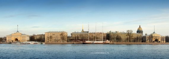 Адмиралтейская набережная