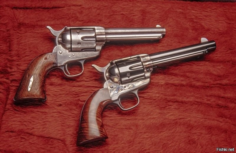 Colt Single Action Army, Model 1873,  SAA он же Model P, PEACEMAKER. То есть "Миротворец".
Всё, что нужно знать об американских миротворцах.