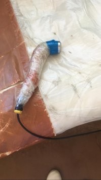 Это еще "благоустроенная больница", лестница есть какая-то.  Когда я привез маму после инсульта на реабилитацию в районную больницу, то там был пздц. Кое-как завез на коляске в приемное отделение. Разруха полная. Работать некому. Одна девочка интерн на все отделение, ноги в кровь сбила бегать по палатам. 
Физиотерапевт женщина хрупкая 45кг дюймовочка, ездит одна (с водителем на скорой) в другие больницы за пациентами лежачими, перевозит их в свою больницу на реабилитацию. И как вот она может транспортировать к примеру бабулю с весом 100+кг?
Бывают такие родственники, что еще и требуют взять ее вещи и нести 2-3 пакета. И это на тот момент (2017-2019 год) с зарплатой 18тр. Уйти? А куда? Найдешь работу в ПГТ? И кто придет на замену и кто лечить будет?.. Вообщем треш полный.

п.с. Сейчас у нее ситуация не лучше. 100-120 пациентов до обеда. Электрофорез, лазер и другие процедуры, на оборудовании которое давно пора менять. Аппарат бывает током бьет.