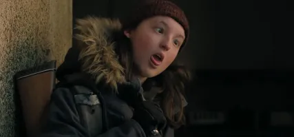 Бывает и наоборот. Не любят именно актера а не его персонажа.