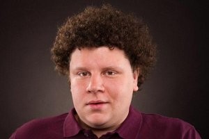 Чем-то на Евгения Кулик похожа