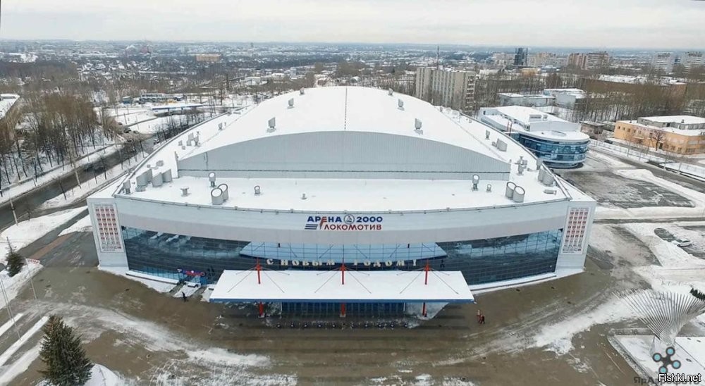 В Ярославле на Ледовой арене портреты всей команды. Плохая фотка, но вот то, что справа и слева на стене - как раз они.