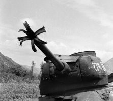 По мне, похоже на разрыв ствола.