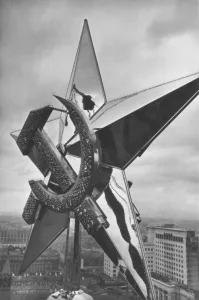 Метод против голубей: необычное решение на балконе