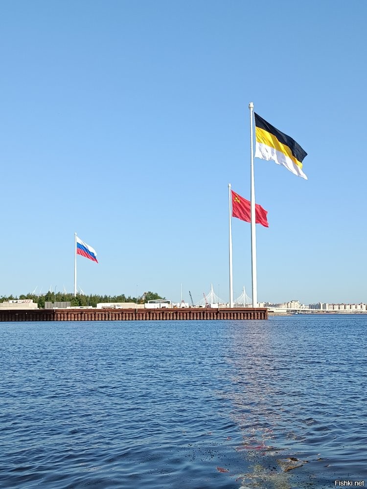 Угадай, где?
Идиот...