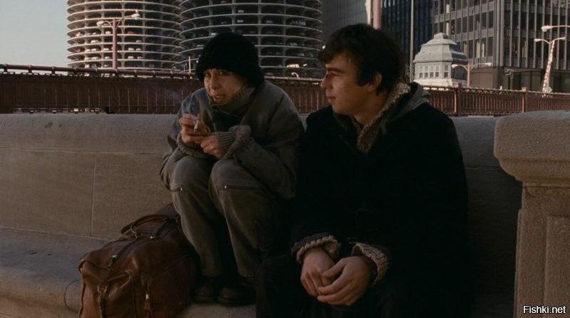 Слушай, а что такое по-английски «How are you»?   «Как поживаешь или как дела». 
  А им что, интересно, как у меня дела?   Не-а, неинтересно. 
  А чего тогда спрашивают?   Просто так. Здесь вообще всё просто так, кроме денег.