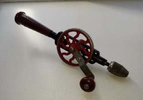 у меня и такая, и вот такая остались) правда уже не использую, так, на память храню. вот на эту, 6 рублей ещё школотой собирал.