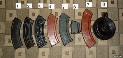 я про фото Макса Юпитера.
там явно магазин не "штатовский".
оно там, ранний, поздний.
даже картинку приложу. ранне обсуждал эту тему.
тут явно не вяжется с бакелитовой ручкой.