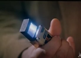 нифига, сначала приходили эти.(сверкалку стирающую память придумали в 80х)