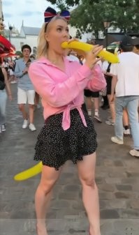 Необычный фокус с воздушным шариком