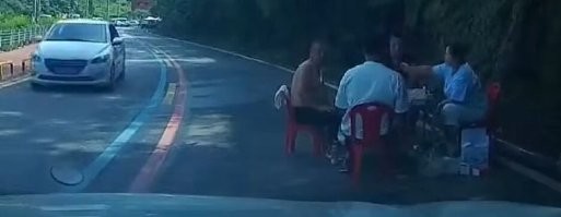 Ну не может сразу у четырёх фляга засвистеть, значить постанова.