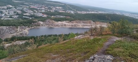 был в мурманске, ну что сказать, природа от урала отличается кардинально, а в остальном серенько, унеленько как то, кроме сопки то особо и впечатлений от города нет
да я бы сказал на фото и весь город)))