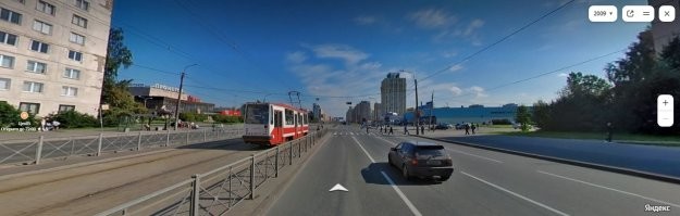 Я никогда не бывал на проспекте Просвещения в Ленинграде, но нашел его на Яндекс картах. Фотографии этого места в 2009 и 2024 годах.