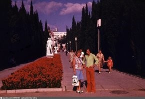 Кипарисовая аллея в Симеизе.