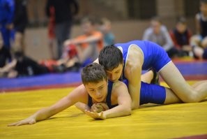 А какой должна площадь контакта при обнимашках? А сила прижимания? А совпадение поверхностных нервных узлов? А если один не согласен?